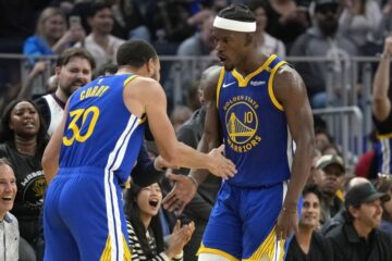 Джиммі Батлер встановив неймовірний рекорд всіх часів в дебютному матчі плей-офф за "Голден Стейт" 27