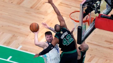 Влучання Прітчарда, асисти Дончича — в топ-10 моментів другого матчу фіналу НБА 49