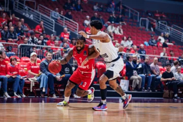 Єврокубок. “Бешикташ” — “Прометей” 92:70 45