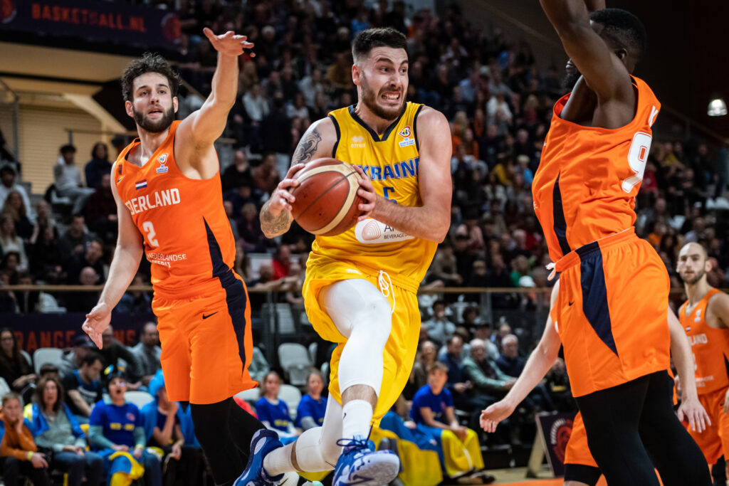 Україна йде п'ятою в турнірній таблиці відбору на чемпіонат світу 2023 1 - basket.com.ua