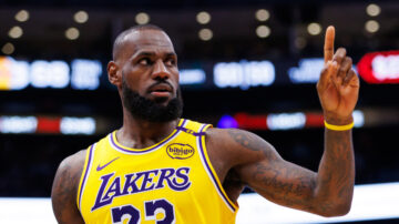 Винесено новий вердикт по травмі Леброна Джеймса. Він ризикує пропустити значно довше, ніж прогнозувалось 47