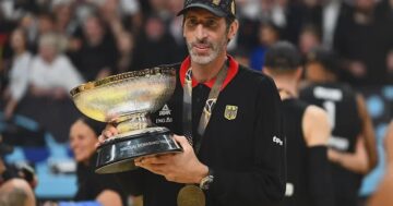 Алекса Мумбру знову госпіталізували після титулу на Євробаскеті. Йому видалять важливий орган 27