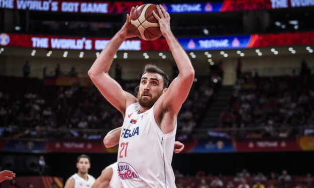 Мілутінов не допоможе Сербії в перших матчах Євробаскету-2022 2 - basket.com.ua Мілутінов не допоможе Сербії в перших матчах Євробаскету-2022 1 - basket.com.ua