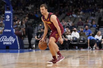 Кевин Пангос вернулся в Евролигу после разрыва контракта с «Кливлендом» 31 - basket.com.ua