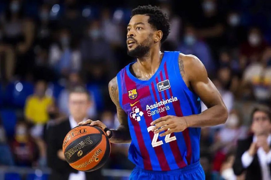 "Барселона" позбавилася від 2-разового чемпіона Євроліги 2 - basket.com.ua "Барселона" позбавилася від 2-разового чемпіона Євроліги 1 - basket.com.ua