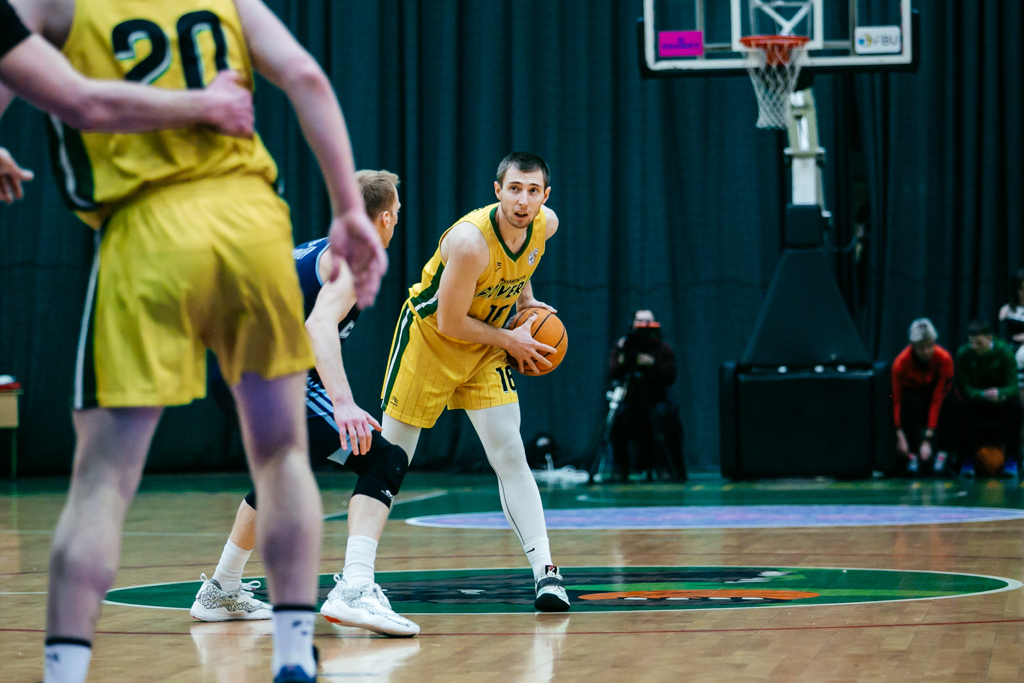 Баззери та переможні кидки — в топ-10 влучань першої частини сезону Суперліги 1