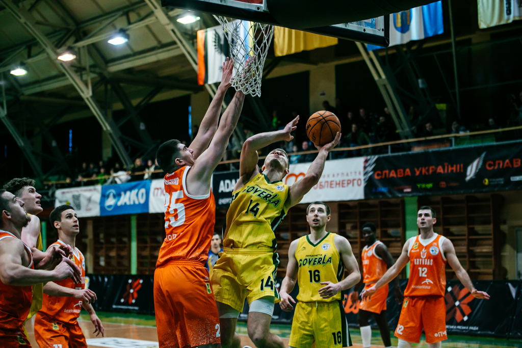 Ефектні данки Нікітіна, Конєва та Кабацюри — в топ-10 моментів тижня в Суперлізі 1