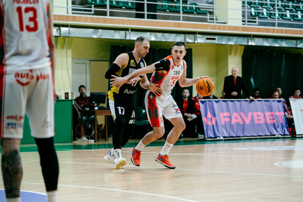 Суперліга. “Рівне” — “БІПА” 78:79 1