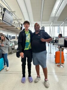 Баскетбольна родина українців Іллічових: Артур став найкращим скорером і виграв NPH SLO Canada U-14 6 - basket.com.ua Баскетбольна родина українців Іллічових: Артур став найкращим скорером і виграв NPH SLO Canada U-14 5 - basket.com.ua