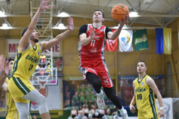 Суперліга. “Прикарпаття-Говерла” — “Рівне” 68:76 55 - basket.com.ua