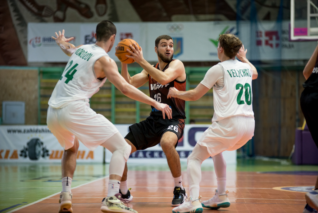 Суперліга. “Запоріжжя” — “Черкаські Мавпи” 71:68 1 - basket.com.ua