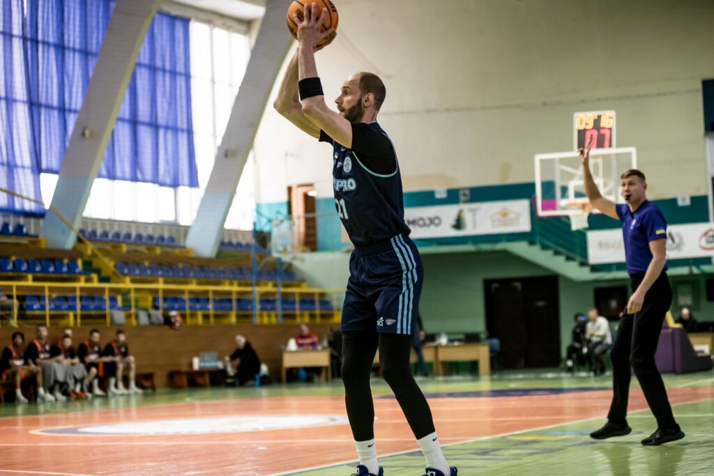 Станіслав Тимофеєнко: "Чекаємо наших вболівальників на домашньому баблі" 1 - basket.com.ua