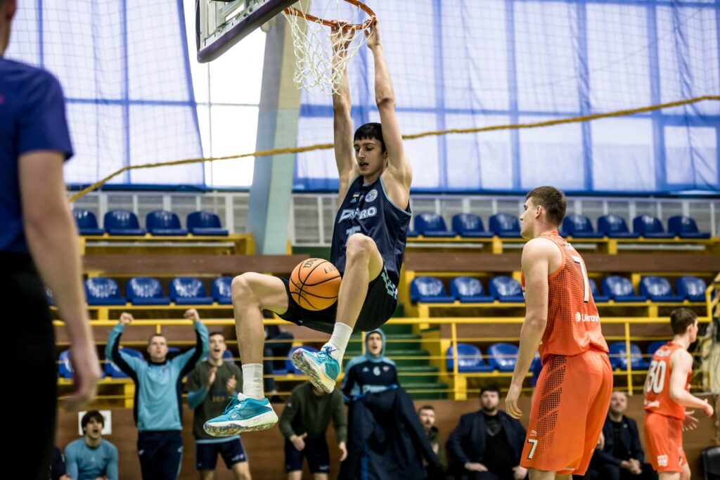 Топ-10 моментів сьомого тижня Суперліги Favbet 2 - basket.com.ua Топ-10 моментів сьомого тижня Суперліги Favbet 1 - basket.com.ua