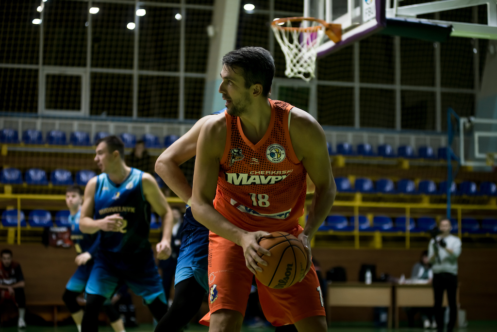 Суперліга. “Черкаські Мавпи” — “Будівельник” 70:69 1 - basket.com.ua