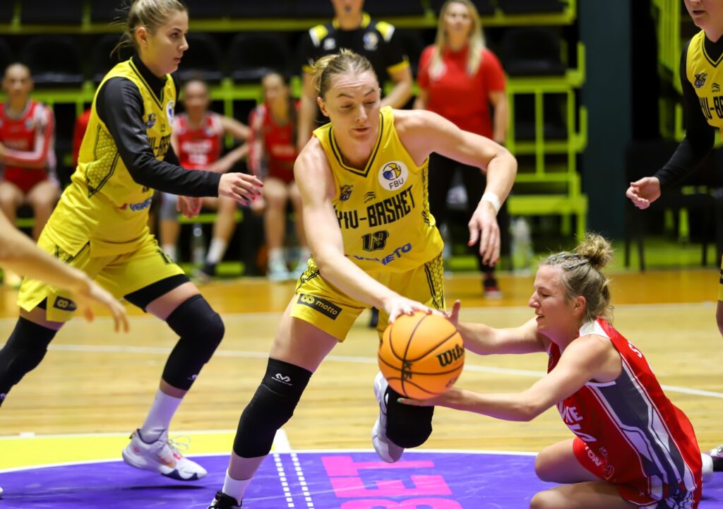 Жіноча Суперліга: "Київ-Баскет" двічі переграв "Рівне" 2 - basket.com.ua Жіноча Суперліга: "Київ-Баскет" двічі переграв "Рівне" 1 - basket.com.ua