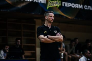 Дмитро Забірченко: "Якщо знайдемо ще одного гравця — добре, якщо ні — будемо розвивати тих, хто є" 93