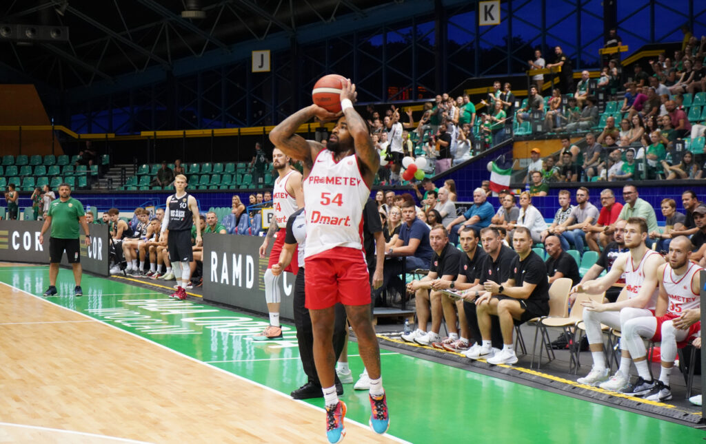 Контрольний матч. “Прометей” — “Маніса” 108:95 1