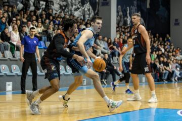 Плей-оф Суперліги. “Дніпро” — “Черкаські Мавпи” 78:73 55 - basket.com.ua
