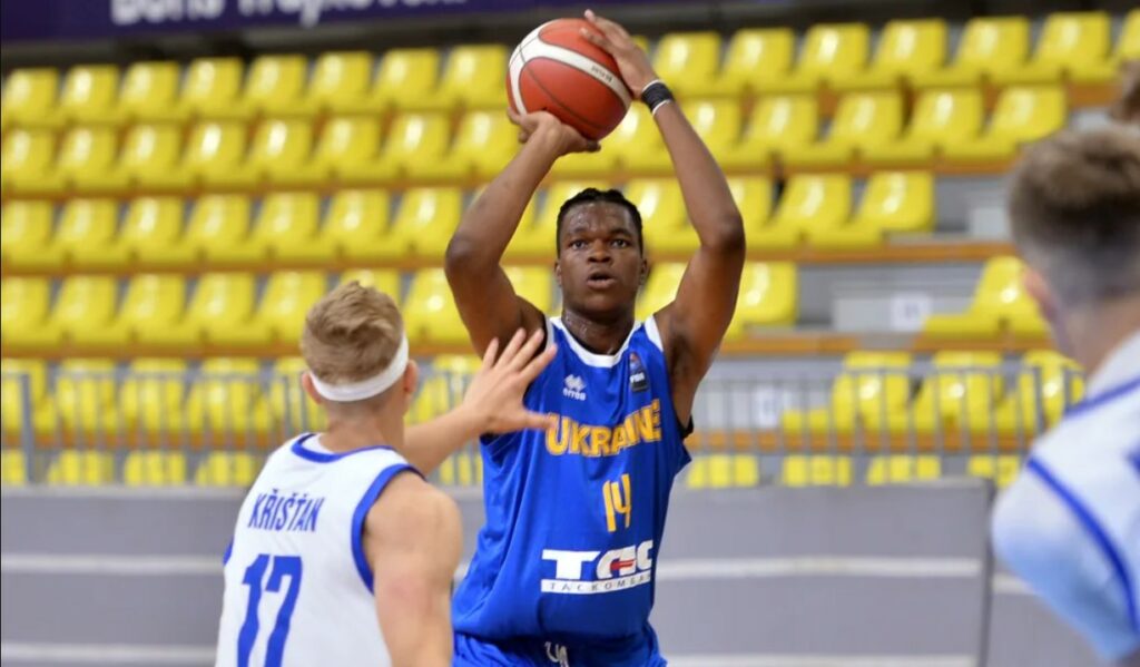 Чемпіонат Європи U-18. Україна — Кіпр 93:42 1 - basket.com.ua