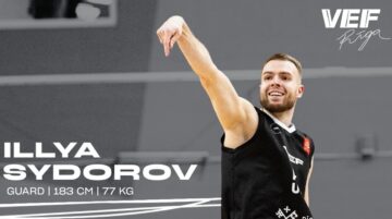 Ілля Сидоров продовжив контракт з "ВЕФом" 41