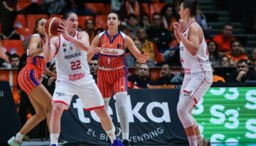 Українці за кордоном: Мішула, Бєліков, Чумаков, Герун, Ягупова 31