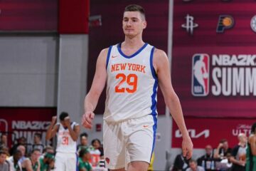 Майже дабл-дабл за 17 хвилин. Дмитро Скапінцев успішно себе проявив у матчі Літньої ліги 25 - basket.com.ua