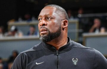 Едріан Гріффін звільнений з посади головного тренера "Мілвокі" 33 - basket.com.ua