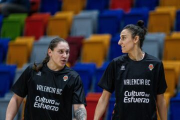 Аліна Ягупова триочковим кидком із сиреною принесла Валенсії перемогу в матчі жіночої Євроліги 49