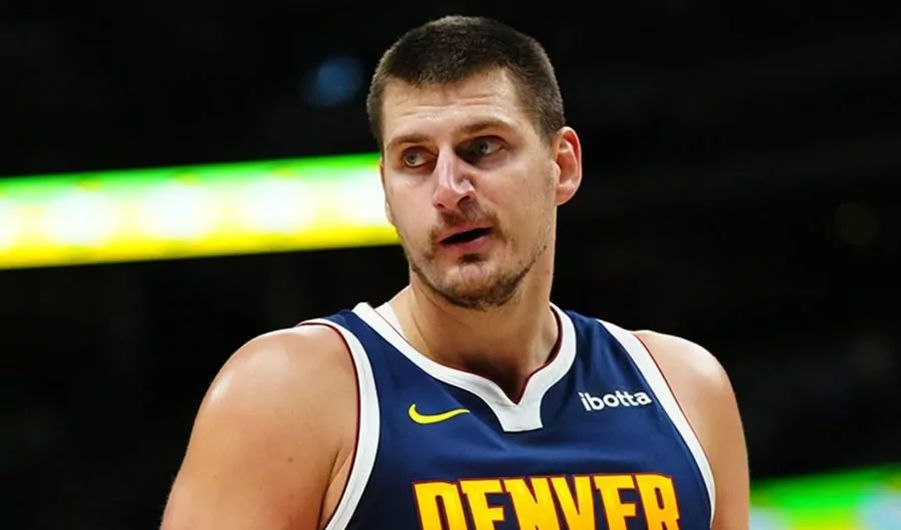 Нікола Йокич повторив досягнення Гарнетта та Мелоуна 2 - basket.com.ua Нікола Йокич повторив досягнення Гарнетта та Мелоуна 1 - basket.com.ua