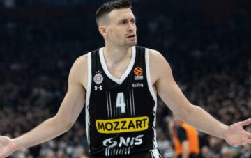 Зірка "Партизана" зламав щиколотку під час матчу Євроліги 29 - basket.com.ua