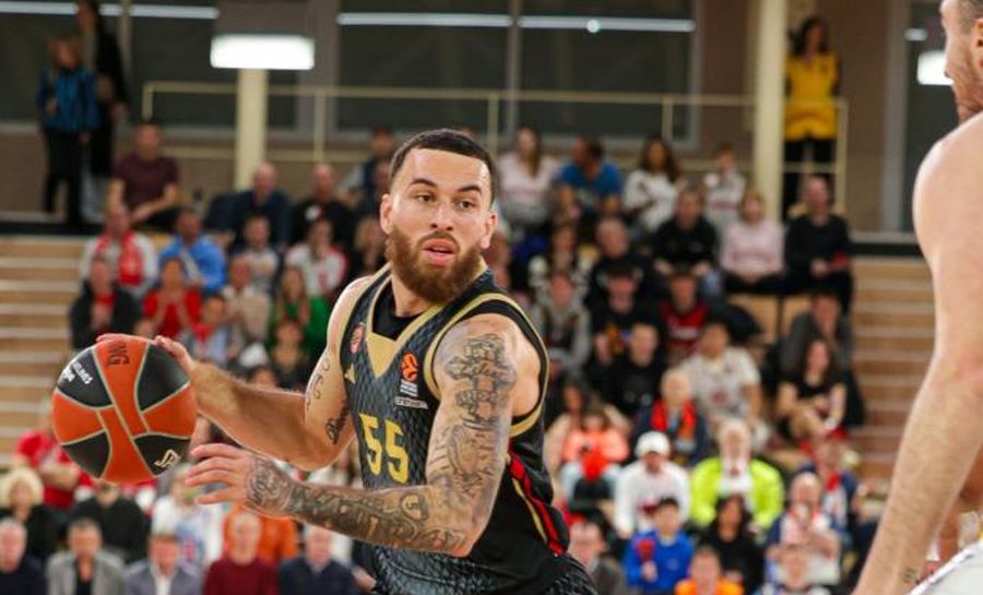 Майк Джеймс вийшов на друге місце за набраними очками в Євролізі 2 - basket.com.ua Майк Джеймс вийшов на друге місце за набраними очками в Євролізі 1 - basket.com.ua