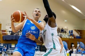 Українці за кордоном: Бояркін, Антіпов, Йяму, Бринюк 45