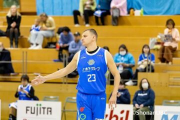 Українці за кордоном: Герун, Антіпов, Бояркін, Дзюба, Шульга, Константиновський 41