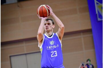 Українці за кордоном: Мішула, Семерич, Яцковець, Ягупова, Антіпов 29