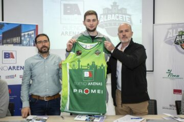 Українці за кордоном: Артамонов, Токовенко, Давидюк, Шундель, Грицак 27