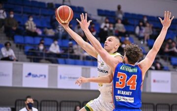 Українці за кордоном: Ягупова, Бояркін та Антіпов на двох кинули 25 триочкових в одному матчі 37 - basket.com.ua