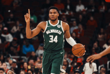 Янніс Адетокумбо розповів, в якому віці планує залишити НБА 33