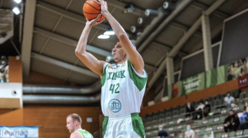 Олександр Антіпов: «Х**ло, йди з нашої землі, не треба нікого рятувати! Донецьк був і буде Україною!» 39