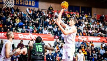 Українці за кордоном: Пустовий, Шундель, Ковляр, Пашкевич, Беліков, Шульга 47 - basket.com.ua