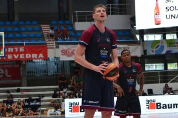 Пустовий набрав 8 очок і поставив 2 блок-шоти у грі проти "Бреогана" 41 - basket.com.ua