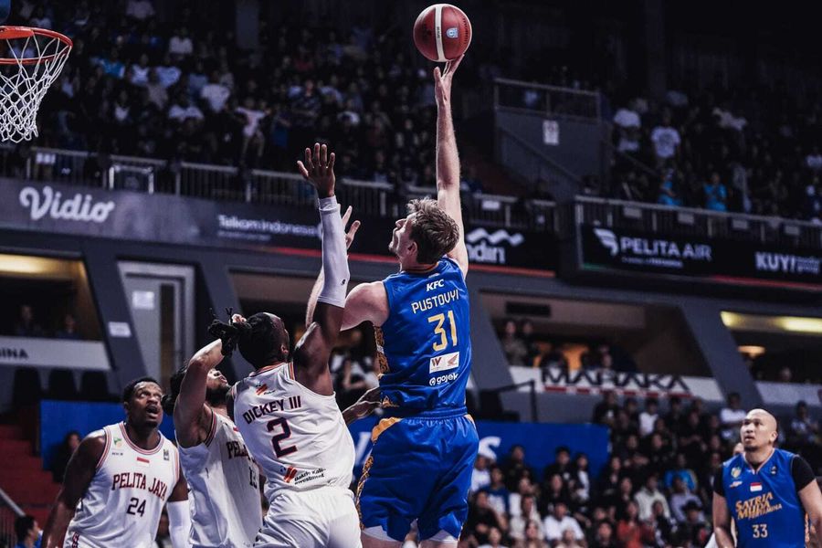 Українці за кордоном: 16 очок Пустового допомогли його клубу з перемоги почати фінальну серію 1 - basket.com.ua