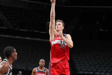 "Мілвокі" погодив двосторонній контракт із зірковим латвійцем 23 - basket.com.ua