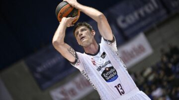 Українці за кордоном: Пустовий, Герун, Ковальов, Ліщина, Ковляр, Кондраков, Йяму 53