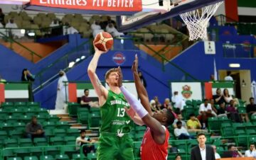 Українці за кордоном: Пустовий 47 - basket.com.ua