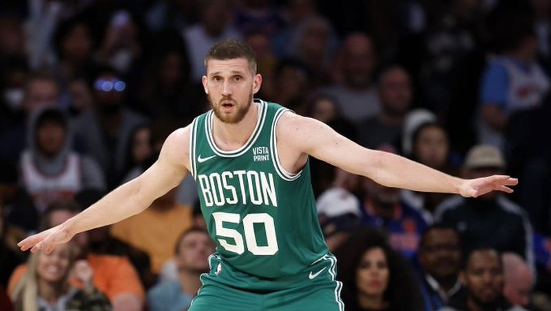 Cвятослав Михайлюк набрав рекордні у сезоні 9 очок у грі проти “Мілвокі” 1 - basket.com.ua