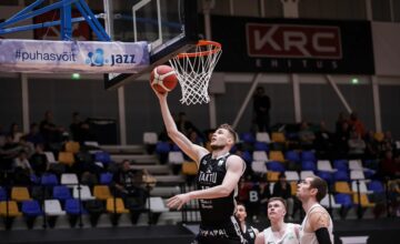 Українці за кордоном: Войналович, Мироненко, Семерич, Яйло, Шеліст, Бієкетов, Міхєєв 35