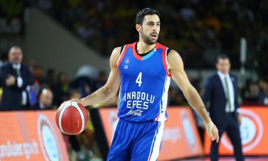 "Анадолу" покинув баскетболіст, який відіграв за клуб 12 років 2 - basket.com.ua "Анадолу" покинув баскетболіст, який відіграв за клуб 12 років 1 - basket.com.ua