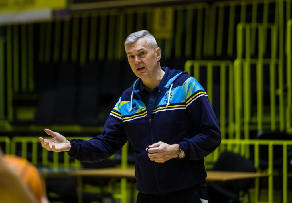 <strong>Затверджено тренерів національних та молодіжних збірних України</strong> 2 - basket.com.ua <strong>Затверджено тренерів національних та молодіжних збірних України</strong> 1 - basket.com.ua