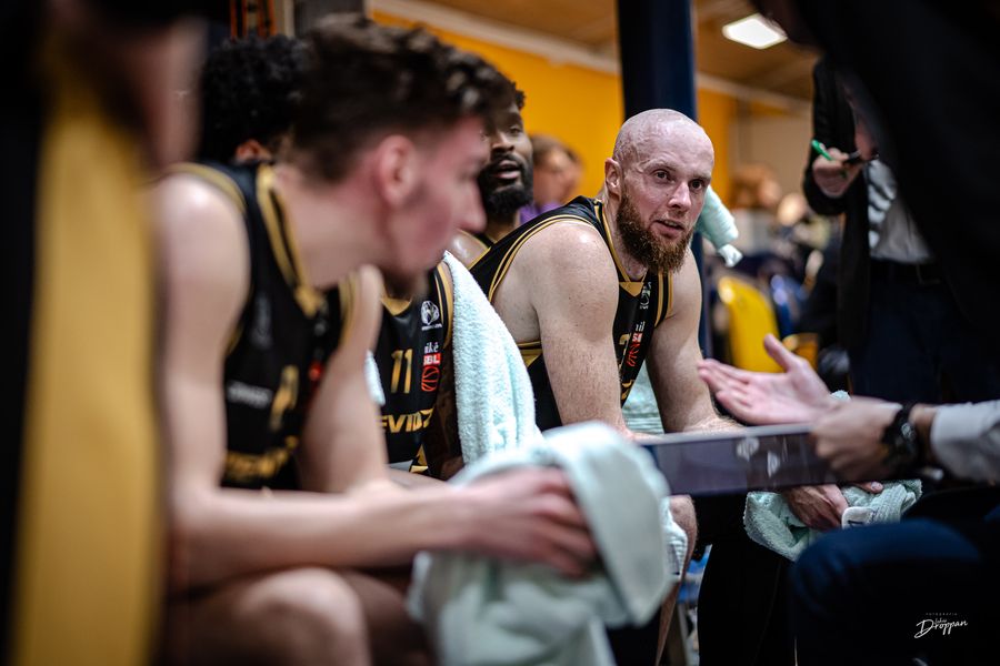 Олександр Бєліков: "Кілька днів тому ракета впала неподалік мого дому в Одесі" 1