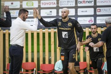 Українці за кордоном: Шундель, Бєліков, Семерич, Герун, Зайцев, Ліщина, Константиновський 49